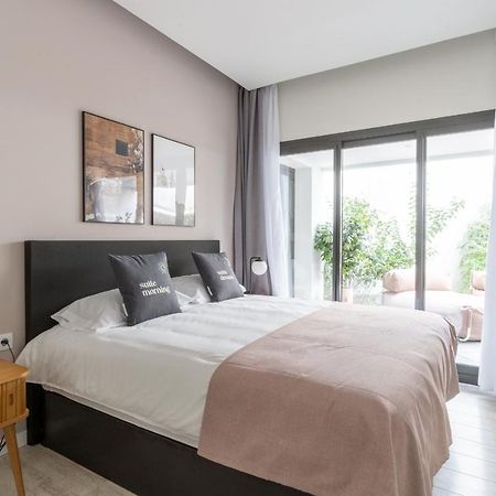 Limehome Barcelona Rector Triado Luaran gambar