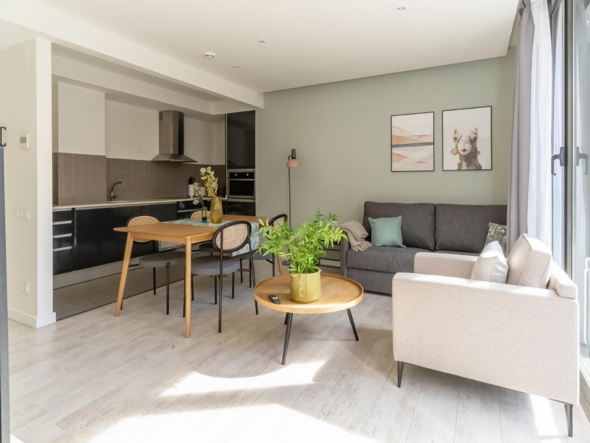 Limehome Barcelona Rector Triado Luaran gambar