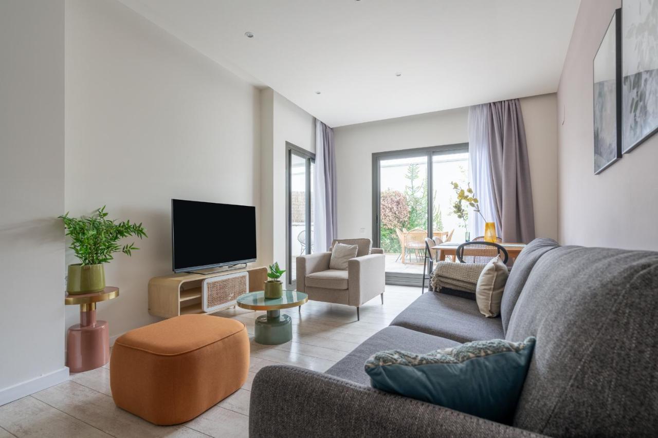 Limehome Barcelona Rector Triado Luaran gambar